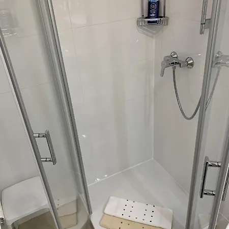 Daire Am Regierungsplatz